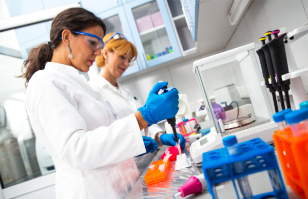 female scientists working in a lab